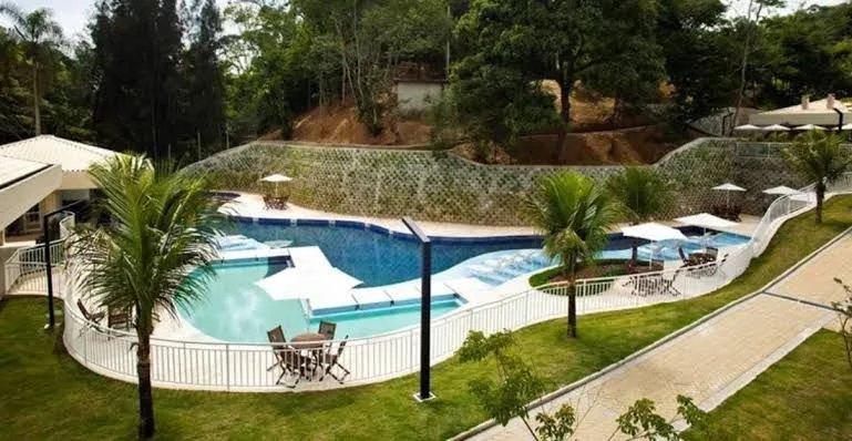 Apartamento à venda com 2 quartos, 72m² - Pendotiba,