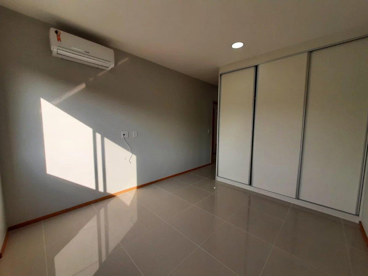 Apartamento à venda com 4 quartos, 140m² - Camboinhas,Niterói