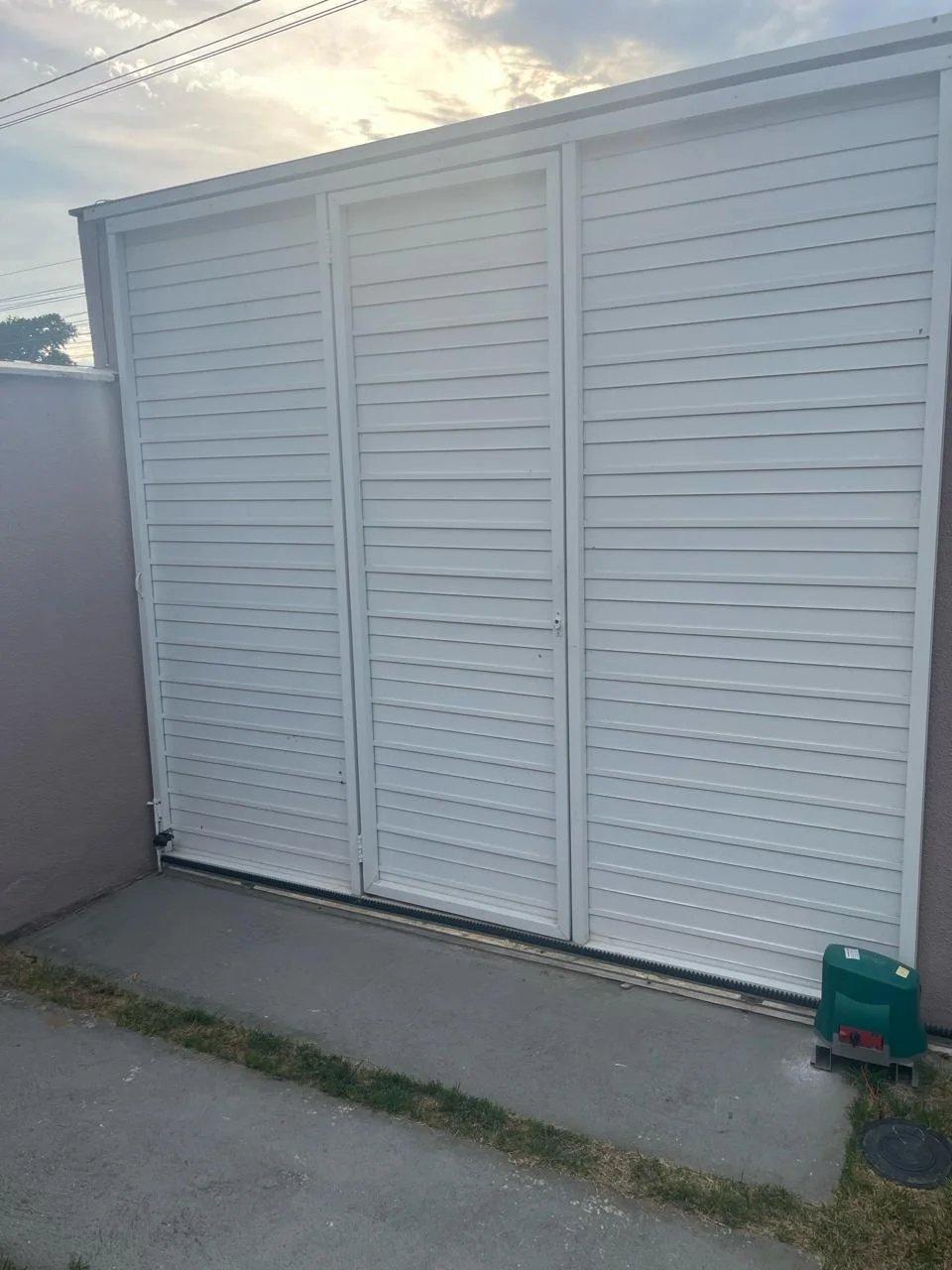  - EXECELENTE CASA LINEAR C0M LAZER COMPLETO - RECANTO DE ITAIPUAÇU