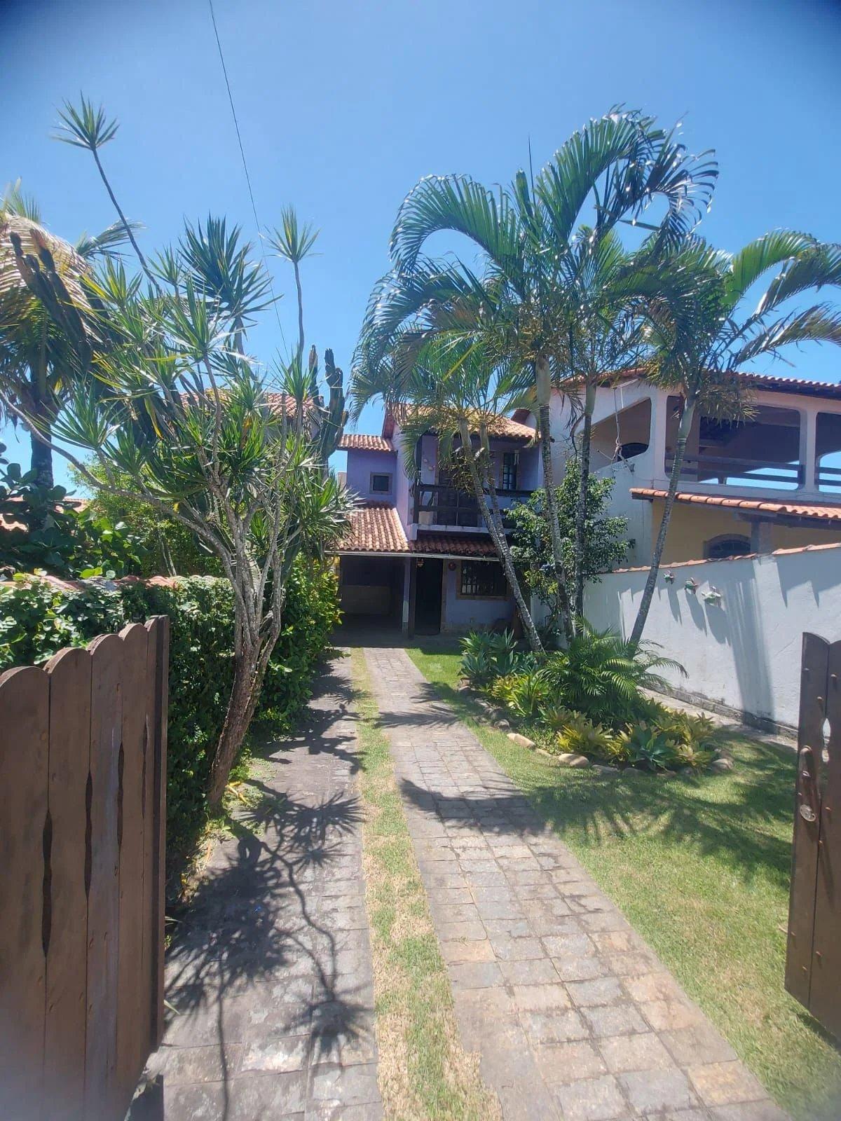 Casa à venda com 2 quartos, 100m² - Cordeirinho (Ponta Negra),Maricá