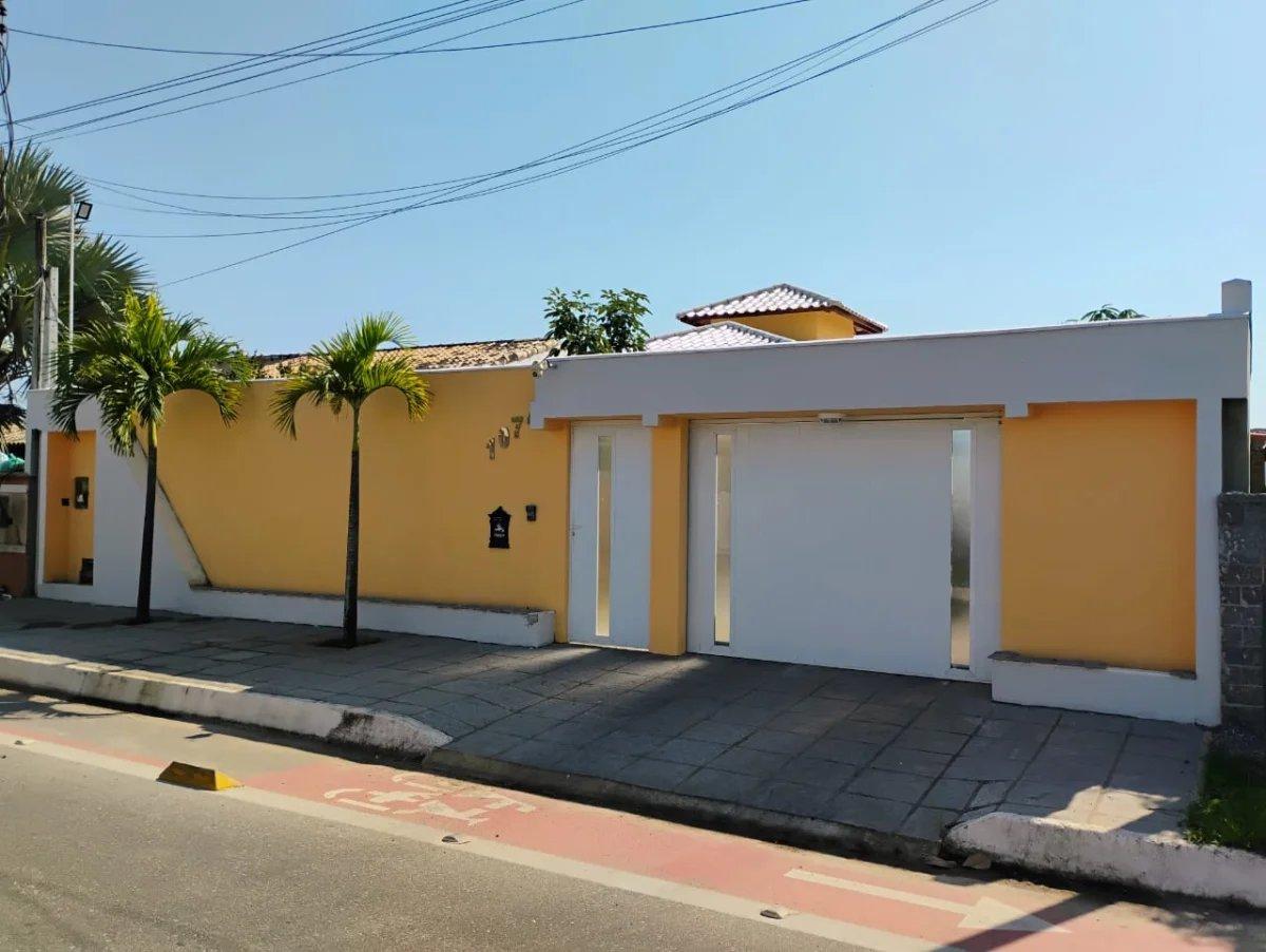Casa à venda com 2 quartos, 157m² - Jardim Atlântico Leste (Itaipuaçu),