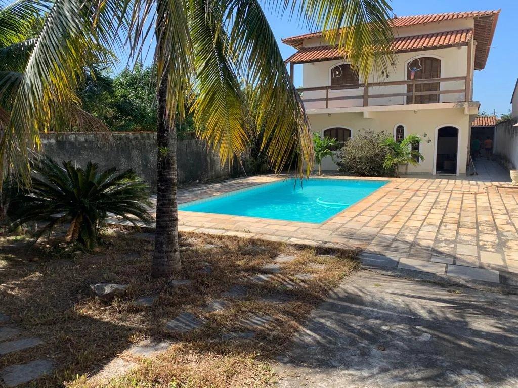  - Casa com 3 quartos, 450m², à venda em Maricá, Centro