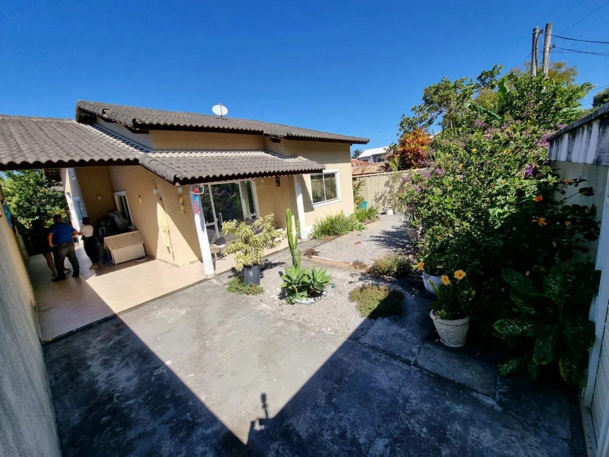  - Casa com 3 quartos, 360m², à venda em Maricá, Jardim Atlântico Oeste (Itaipuaçu)