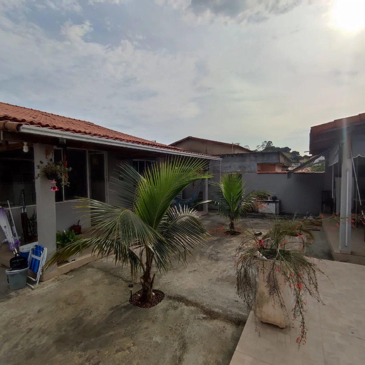 Casa à venda com 3 quartos, 240m² - São José do Imbassaí,Maricá