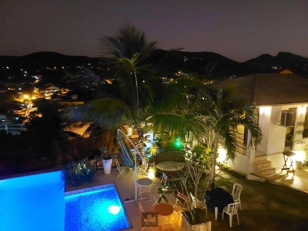 Casa à venda com 4 quartos, 550m² - Badu,