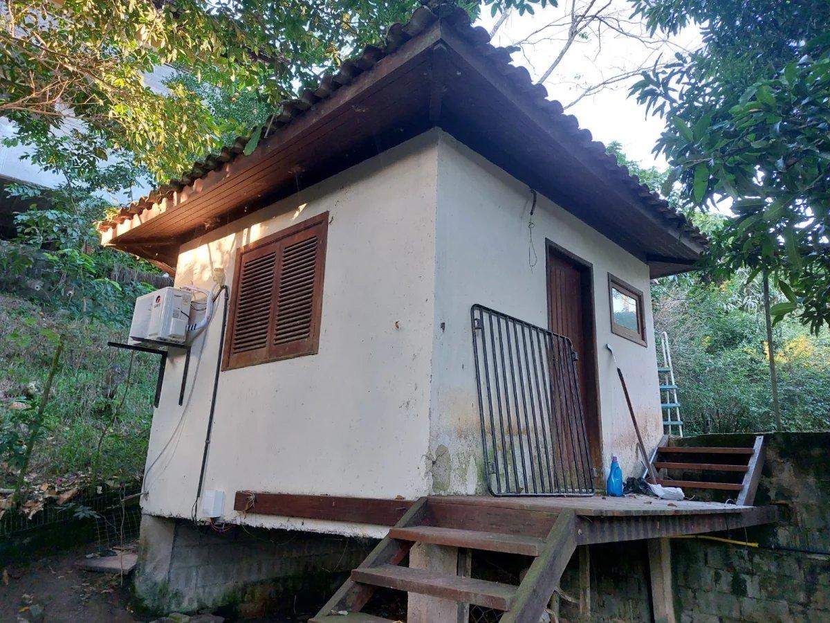  - Casa com 4 quartos, 263m², à venda em Niterói, Vila Progresso