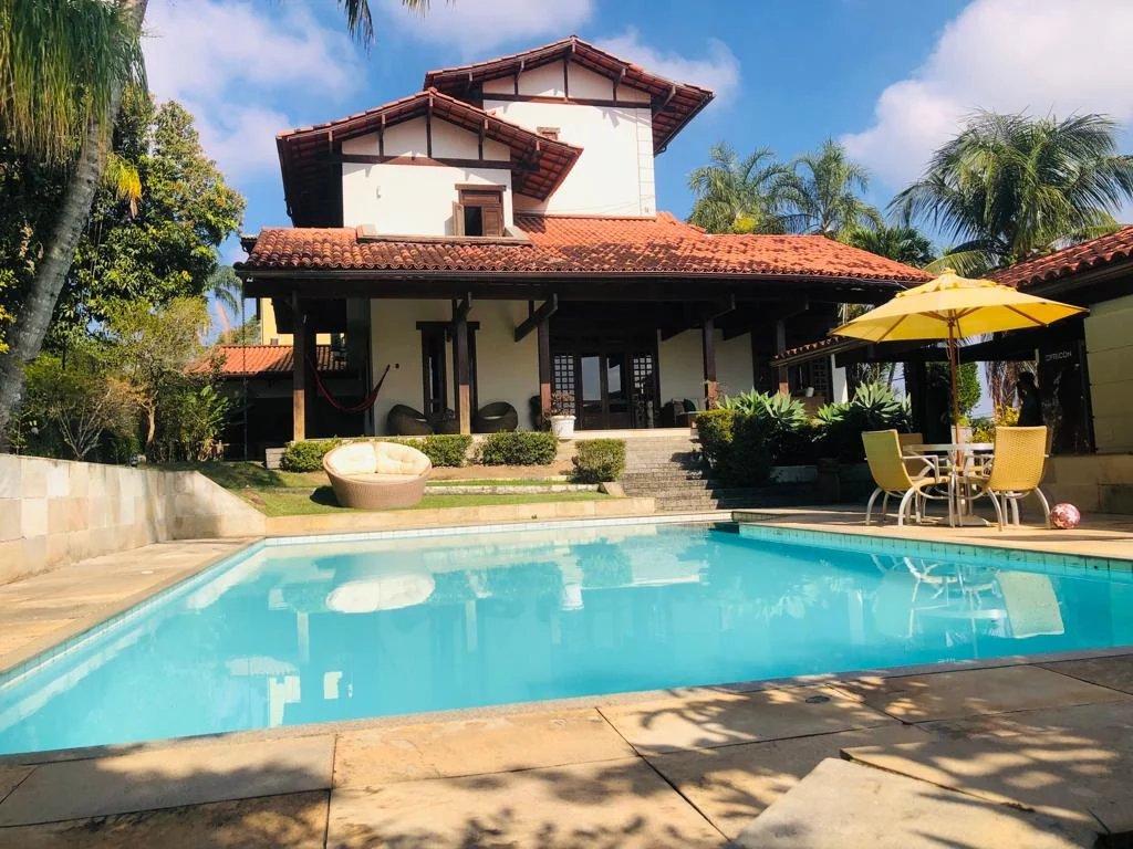 Casa à venda com 5 quartos, 300m² - Camboinhas,Niterói