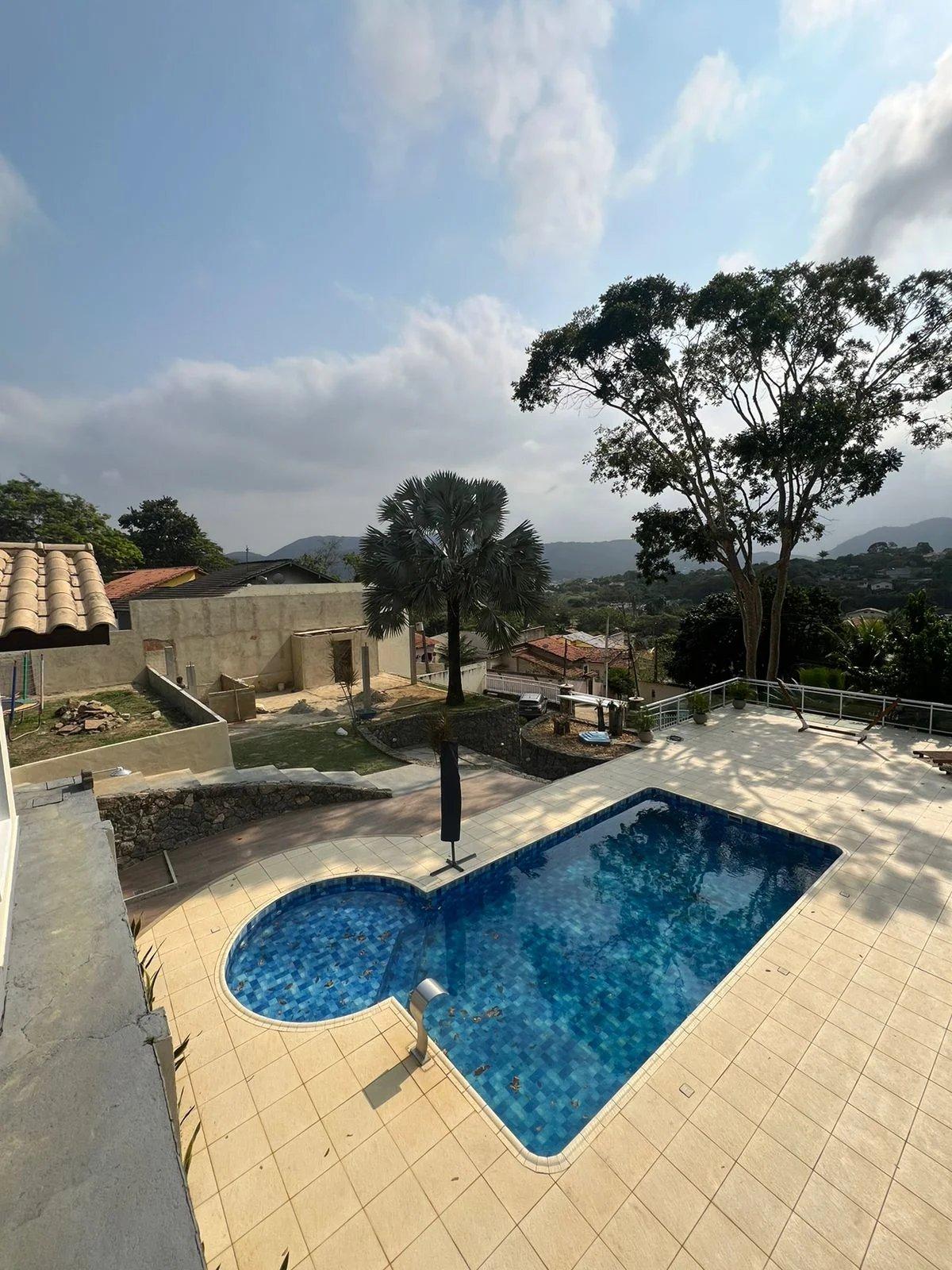  - Casa com 6 quartos, 700m², à venda em Niterói, Engenho do Mato