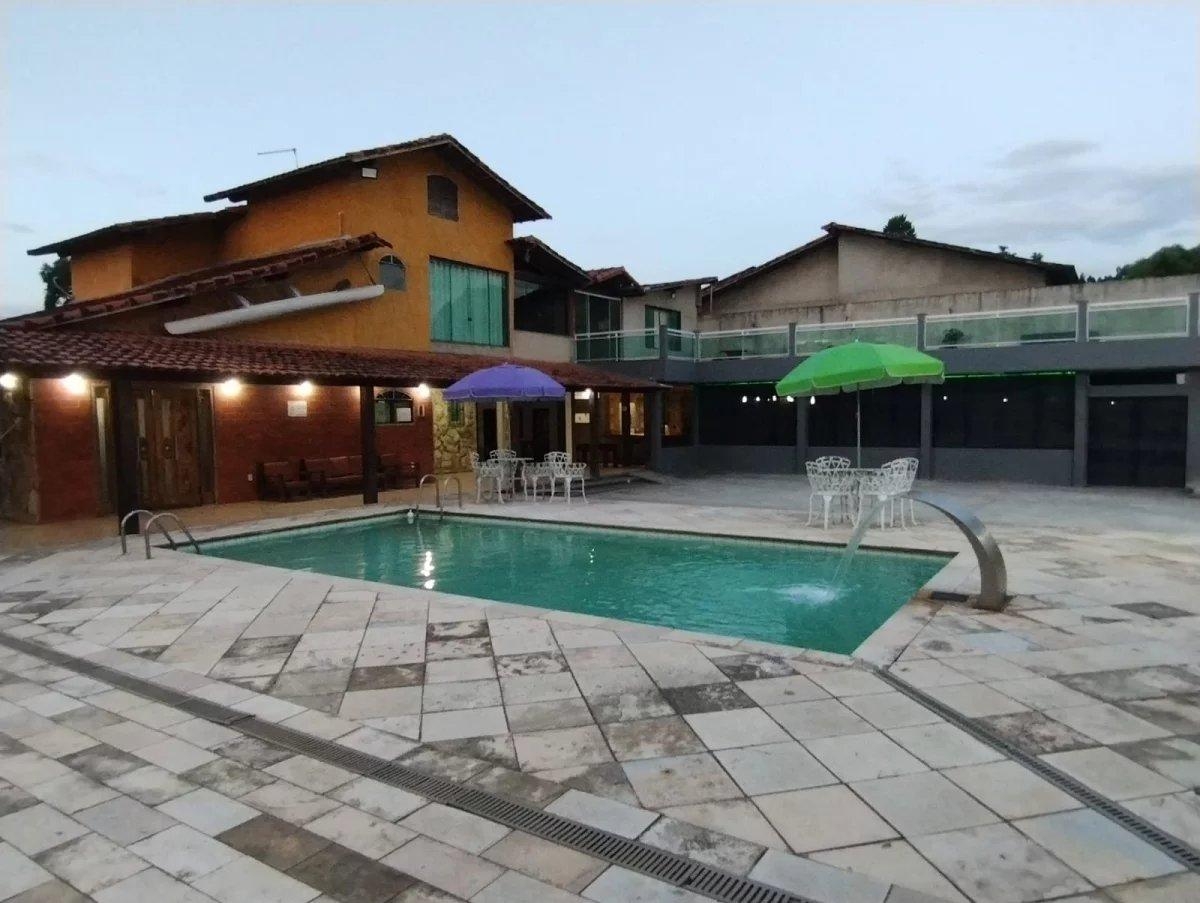 Casa à venda com 7 quartos, 980m² - Inoã (Inoã),