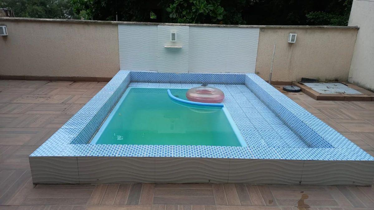 Casa à venda com 4 quartos, 221m² - Arsenal,