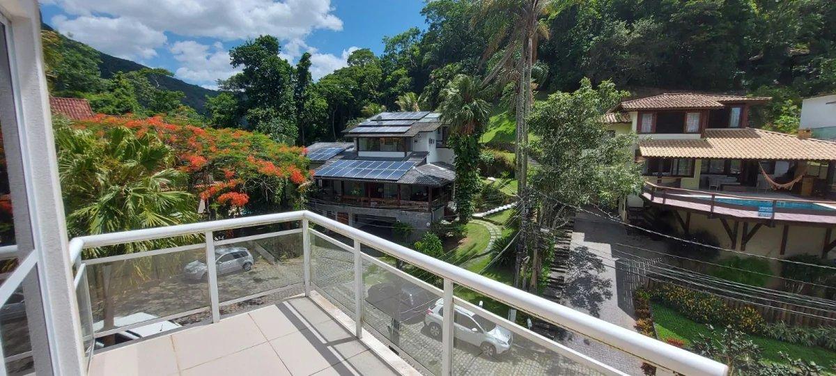 Casa à venda com 3 quartos, 320m² - Piratininga,Niterói
