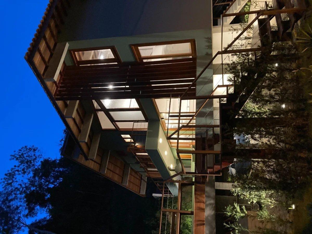 Casa à venda com 3 quartos, 205m² - Serra Grande,