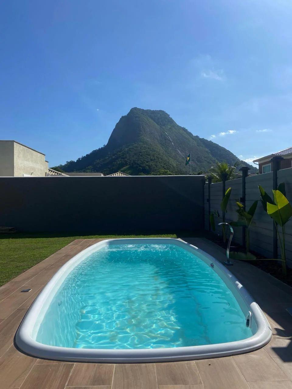 Casa à venda com 3 quartos, 162m² - Cajueiros (Itaipuaçu),