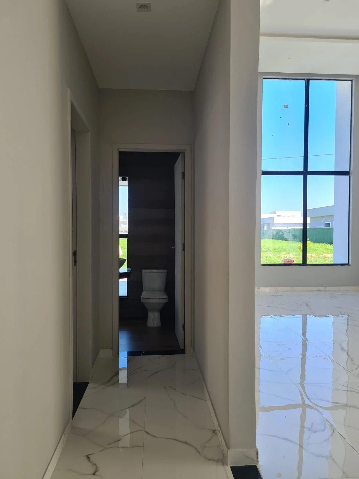  - Casa de condomínio Alphaville Marica com 3 quartos, 200m²