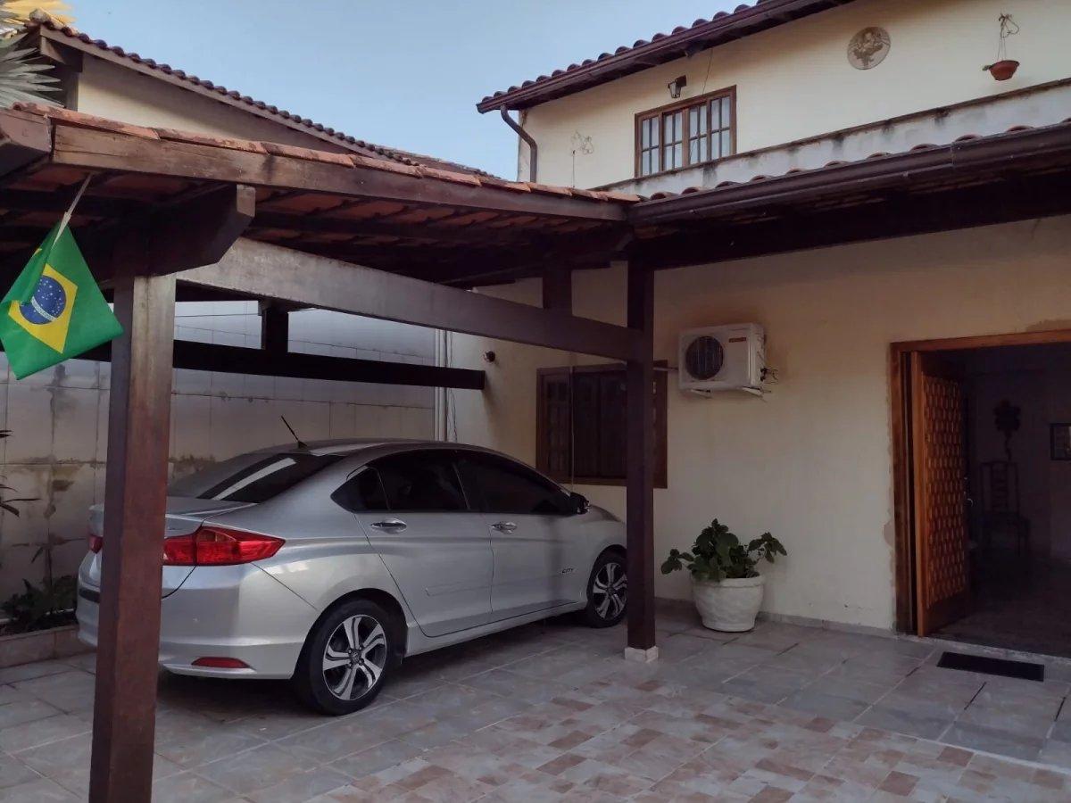 Casa à venda com 3 quartos, 240m² - Maravista,Niterói
