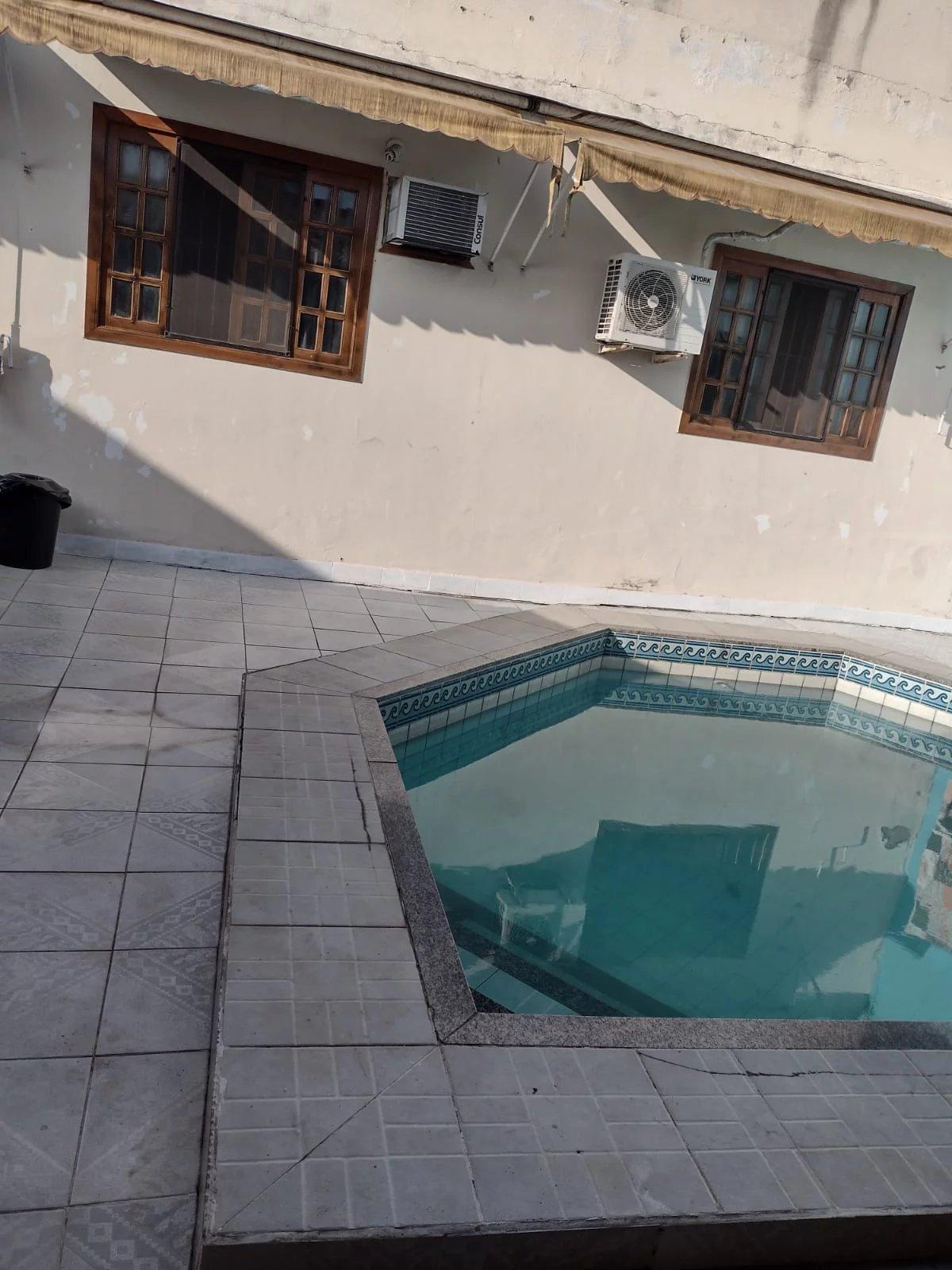 Casa à venda com 3 quartos, 240m² - Maravista,Niterói