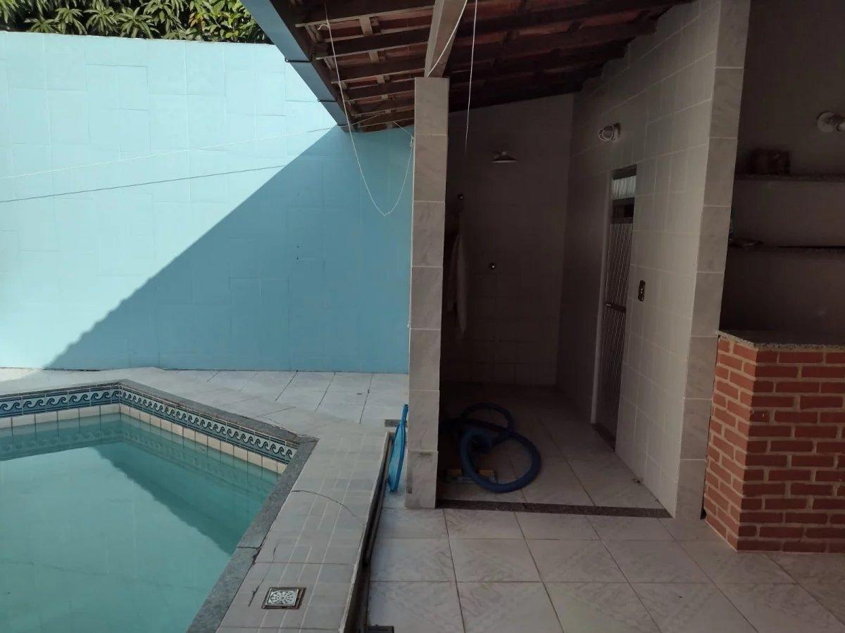  - Casa de condomínio com 3 quartos, 360m², à venda em Niterói, Maravista