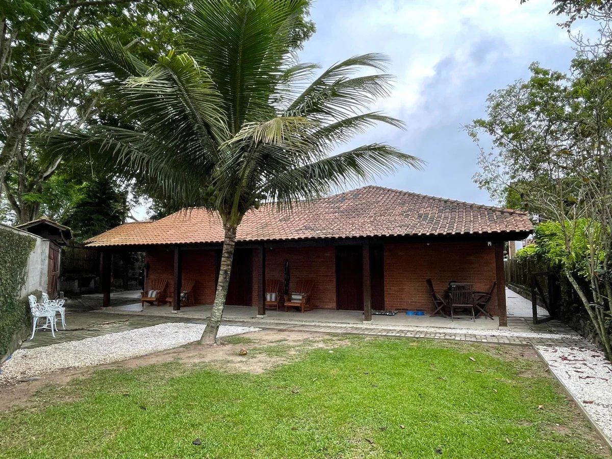 Casa à venda com 4 quartos, 220m² - Vila Progresso,Niterói