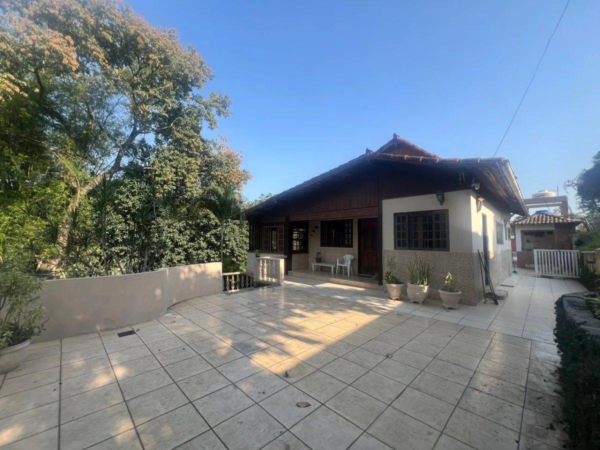  - Chácara com 4 quartos, 340m², à venda, Chácaras de Inoã (Inoã)