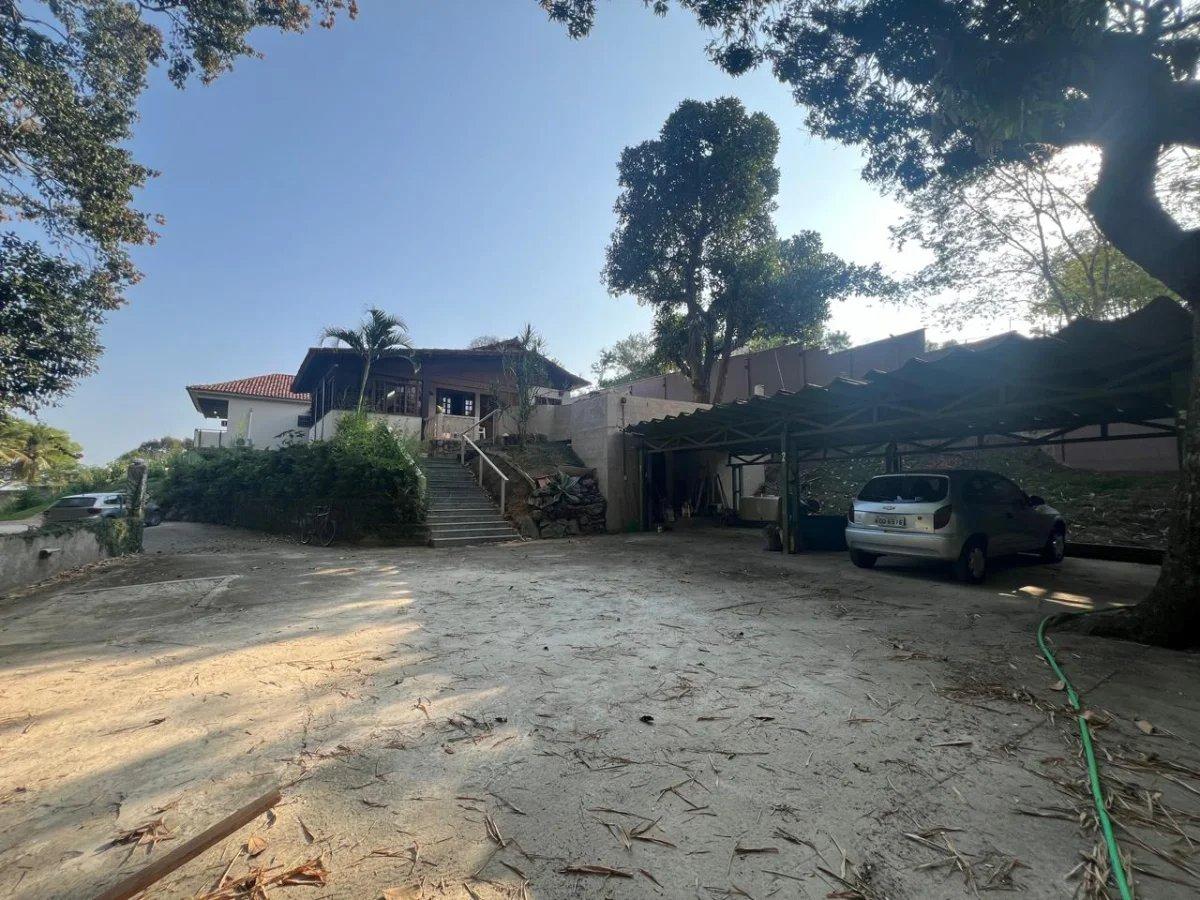  - Chácara com 4 quartos, 340m², à venda, Chácaras de Inoã (Inoã)