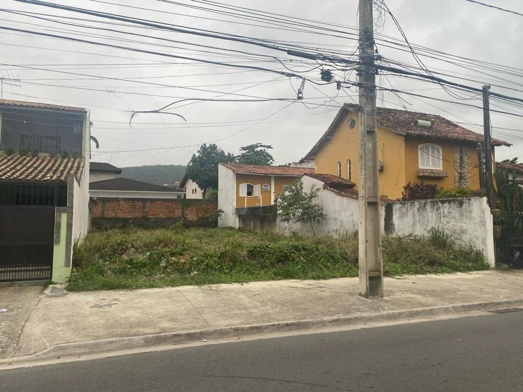  - Terreno, 360m², à venda em Niterói, Piratininga
